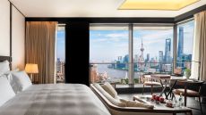  Deluxe  Bund  View  Room
