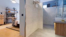 Superior Room Bathroom