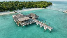 Lagoon Bar full overview at Vakkaru Maldives