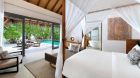 Beach Pool Suite Bedroom