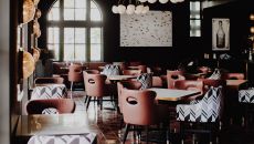 Blackbird1 Hotel Californian 2024