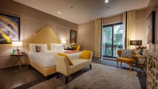 Studio 4 at Singer Palace Hotel