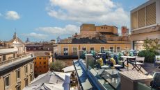 Jim's Bar 7 at Singer Palace Hotel