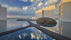 VLC COURTYARD 03 0155 Viceroy Los Cabos