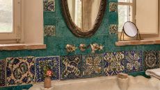 Pino deluxe bathroom Lupaia