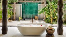 Beach Villa with Pool Bath