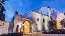 Convento do Espinheiro Historic Hotel Convento do Espinheiro