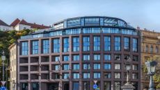 02 Exterior at Hotel Clark Budapest