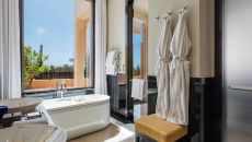 Deluxe Room Bathroom The Oberoi Marrakech