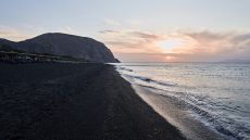  Istoria  Hotel beach sunset.