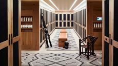  Caldera  Locker Room