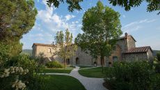See more information about La Corte Dei Papi exterior daylight