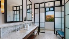 Almendro Suite Bathroom Santarena Hotel at Hotel Santarena