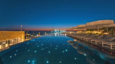 Infinity pool star light  