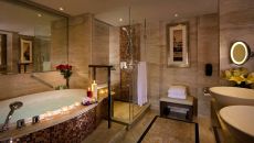 Presidential Suite – Bathroom
