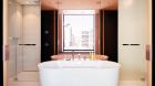 Bathtub Andaz Munich Schwabinger Tor.