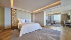 Pool suite