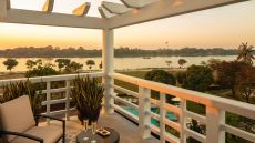  Deluxe river view    Terrace