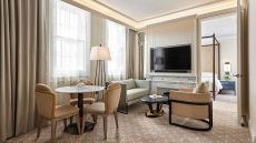 Sherlock Suite with King Bed