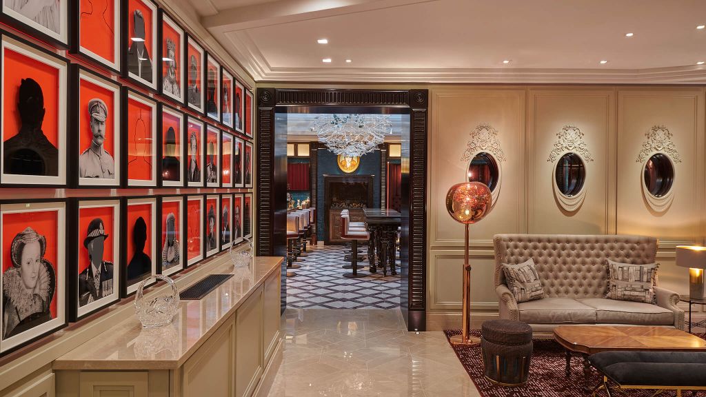 Visa Luxury Hotel Collection