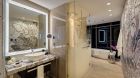 Penthouse Deluxe Main Bathroom