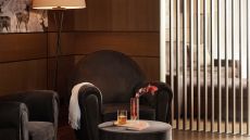 exclusive spa suite living room