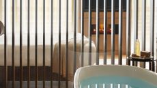 junior suite bathroom