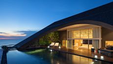 Penthouse Master Bedroom Pool Deck 2 COMO Uma Canggu