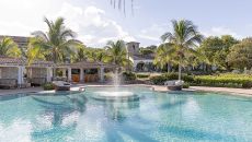 Playa Santana Sand Dollar Pool, Pool Bar and Cabanas Rancho Santana