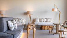 Lobby 1 Evora Farm Hotel