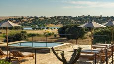 Adulta only pool 02 Evora Farm Hotel