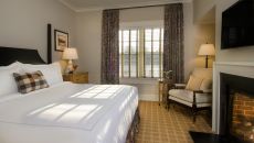 Taconic Hotel, a Kimpton Hotel Fireplace King