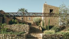 exterior at Es Raco d Arta