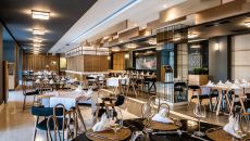 Asian restaurant Avra Imperial Hotel