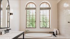 Daniels Suite Tub The Lodge at St Edward State Park