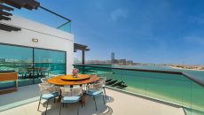 10 Exotica Suite Sea View with Open Jacuzzi at Taj Exotica The Palm