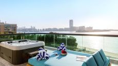 07 Grand Luxury Suite Sea View with Open Jacuzzi at Taj Exotica The Palm