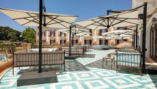 Restaurant and Bars Turchinu Lounge and Terrace at Almar Giardino di Costanza Resort and Spa