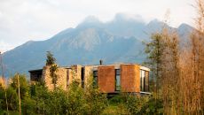 Singita Kwitonda Lodge One bedroom suite exterior 2 Singita Kwitonda Lodge