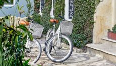 Entrada bicicletas copy at Casa Legado