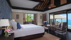 Ocean Pool Villa Bedroom