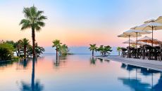 Estuary Infinity Pool