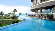 Estuary Infinity Pool