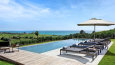 CORALLO Swimming pool