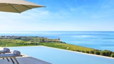 SMERALDO Infinity pool