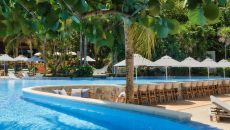 pool 03 Kimpton Grand Roatan