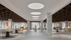 lobby Iceland Parliament Hotel