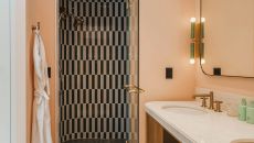 Bathroom AT Hotel Bardo Savannah