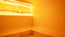 steam room at Juliana Brussels