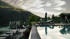 poolside at Hotel AVIDEA